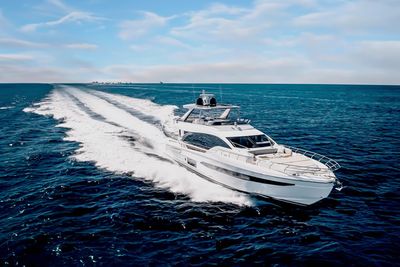 Yacht
