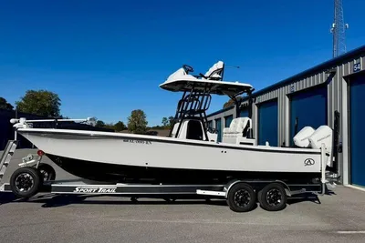 Blazer Bay 2700 Hybrid