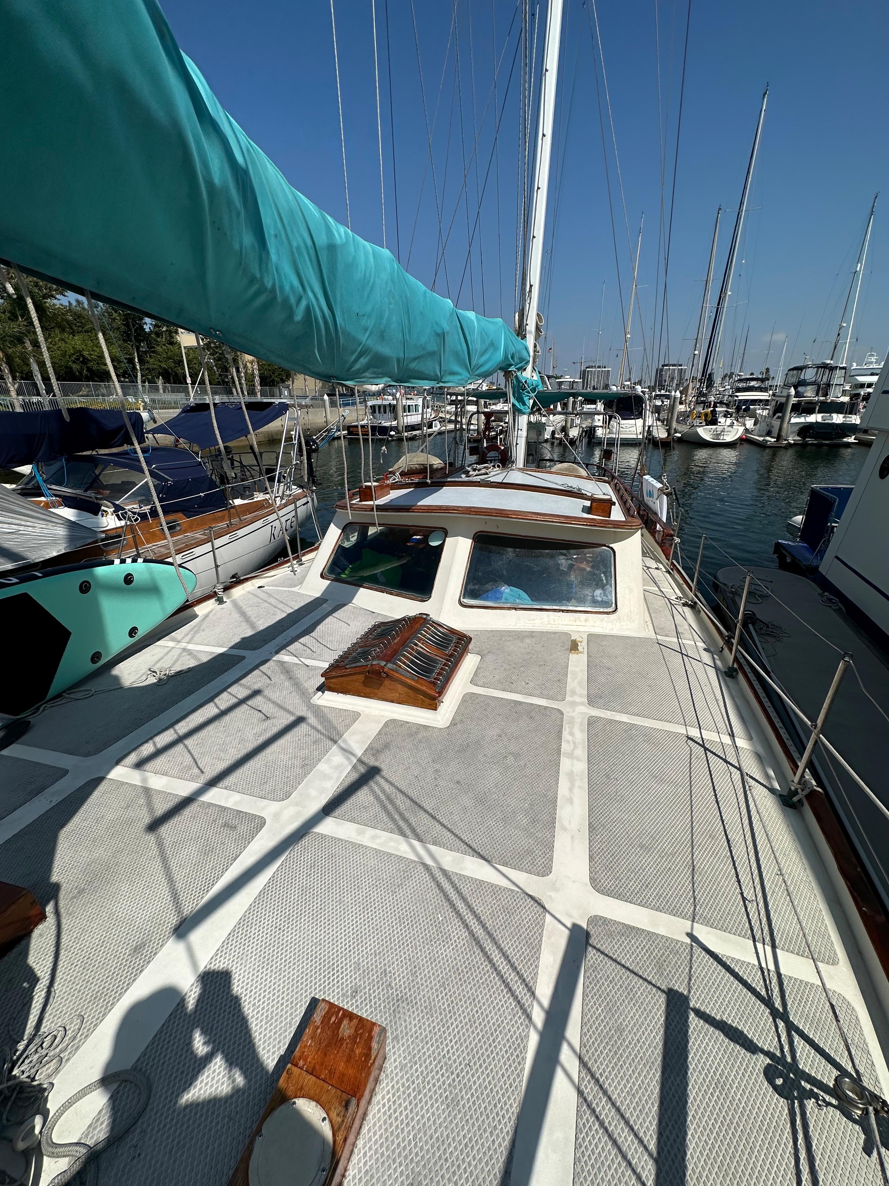 hudson force 50 yacht for sale