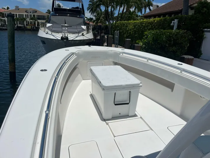 Exodus Yacht Photos Pics 2018 Invincible 33 Open Fisherman - Image 12