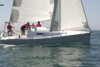 2010 Beneteau First 27.7