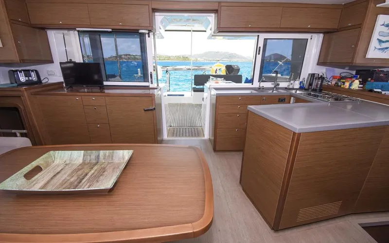 Rapscallion Yacht Photos Pics 