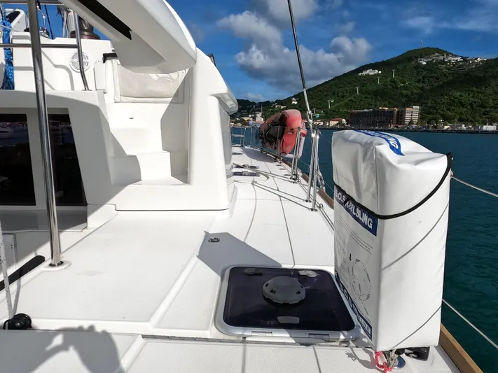 Rapscallion Yacht Photos Pics 