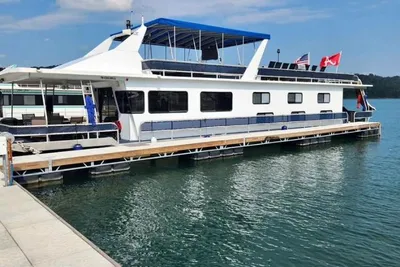 Jamestowner 16x72 Houseboat