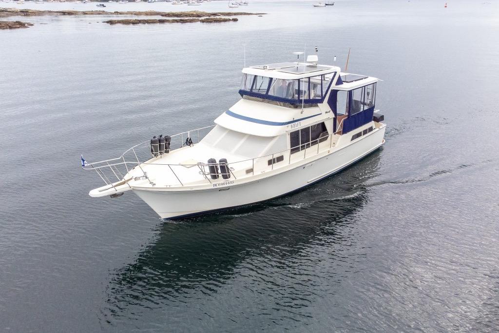 Tollycraft 44 Cockpit Motor Yacht