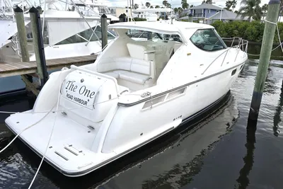 Tiara Yachts 3900 Sovran