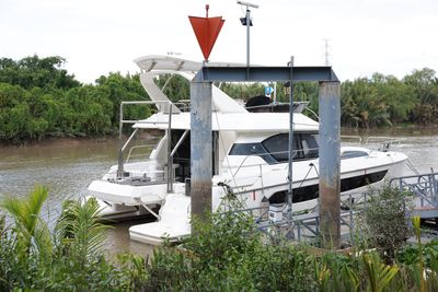 Yacht