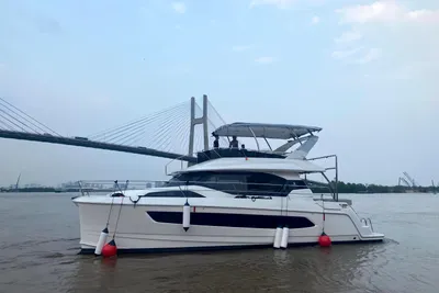 Aquila 44 Yacht
