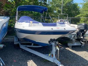 1999 Four Winns Candia 214