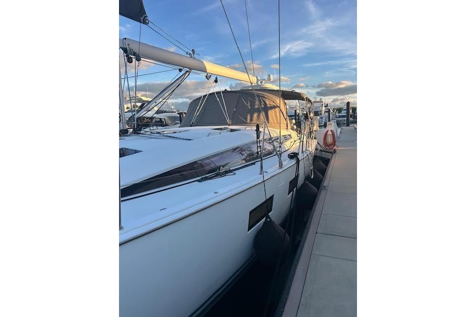 2016 Jeanneau 54 