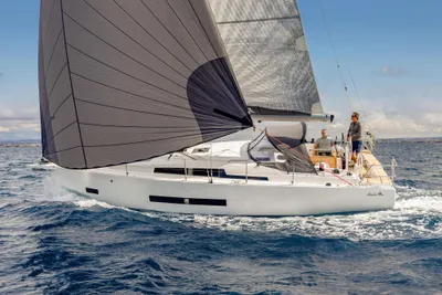 2025 Hanse 360