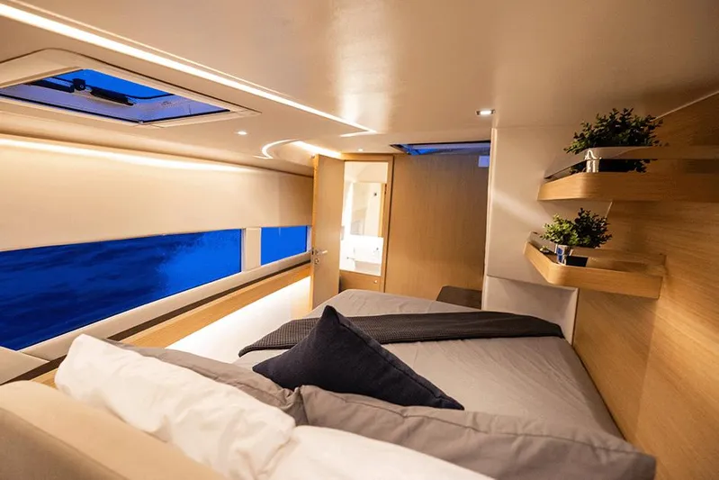  Yacht Photos Pics Makai M37 2025