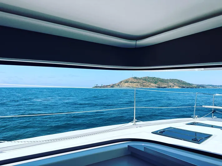 Relentless Yacht Photos Pics 