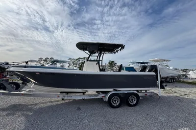 Sea Born LX26 Center Console