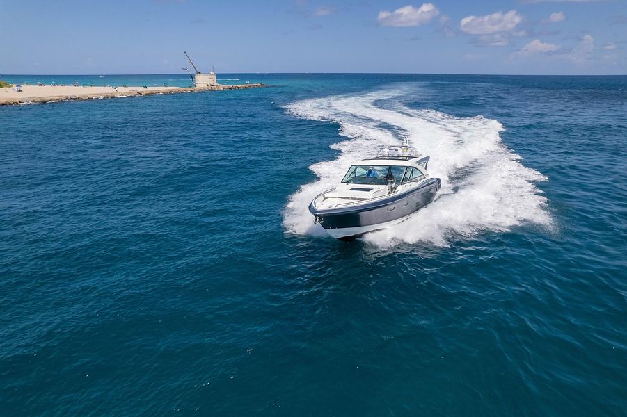 2018 Formula 430 Super Sport Crossover