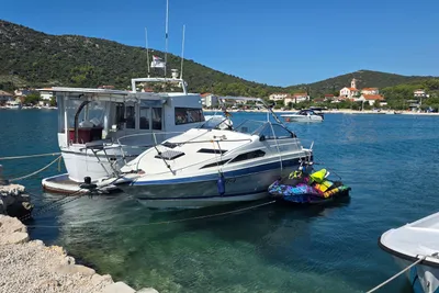 1989 Bayliner 2150