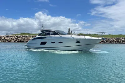 Princess V39 Sports Yacht