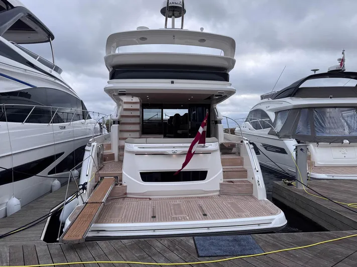 F55159 Yacht Photos Pics 
