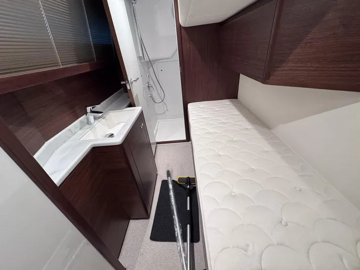 F55159 Yacht Photos Pics 