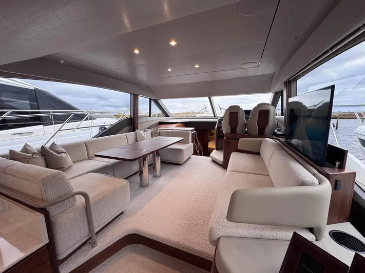 F55159 Yacht Photos Pics 