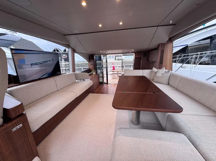 F55159 Yacht Photos Pics 