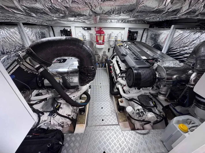 F55159 Yacht Photos Pics 