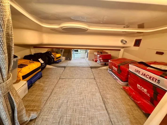  Yacht Photos Pics 2025 GRADY-WHITE 330 EXPRESS - Image 73