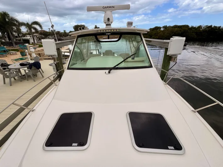  Yacht Photos Pics 2025 GRADY-WHITE 330 EXPRESS - Image 83