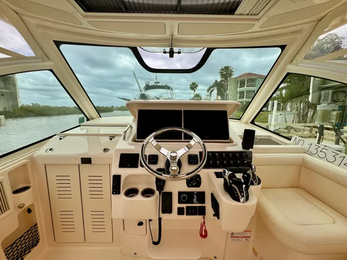  Yacht Photos Pics 2025 GRADY-WHITE 330 EXPRESS - Image 37