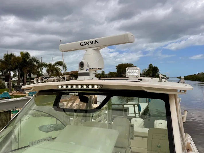  Yacht Photos Pics 2025 GRADY-WHITE 330 EXPRESS - Image 88