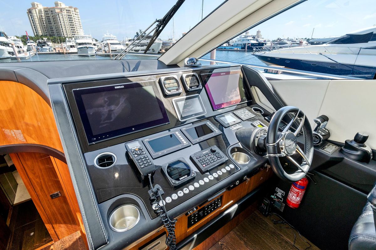 2017 Sunseeker 68 