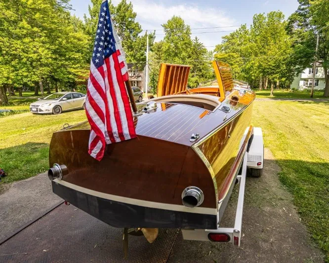  Yacht Photos Pics transom and exhaust pipes