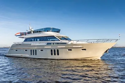 2019 Pacific Pearl S200