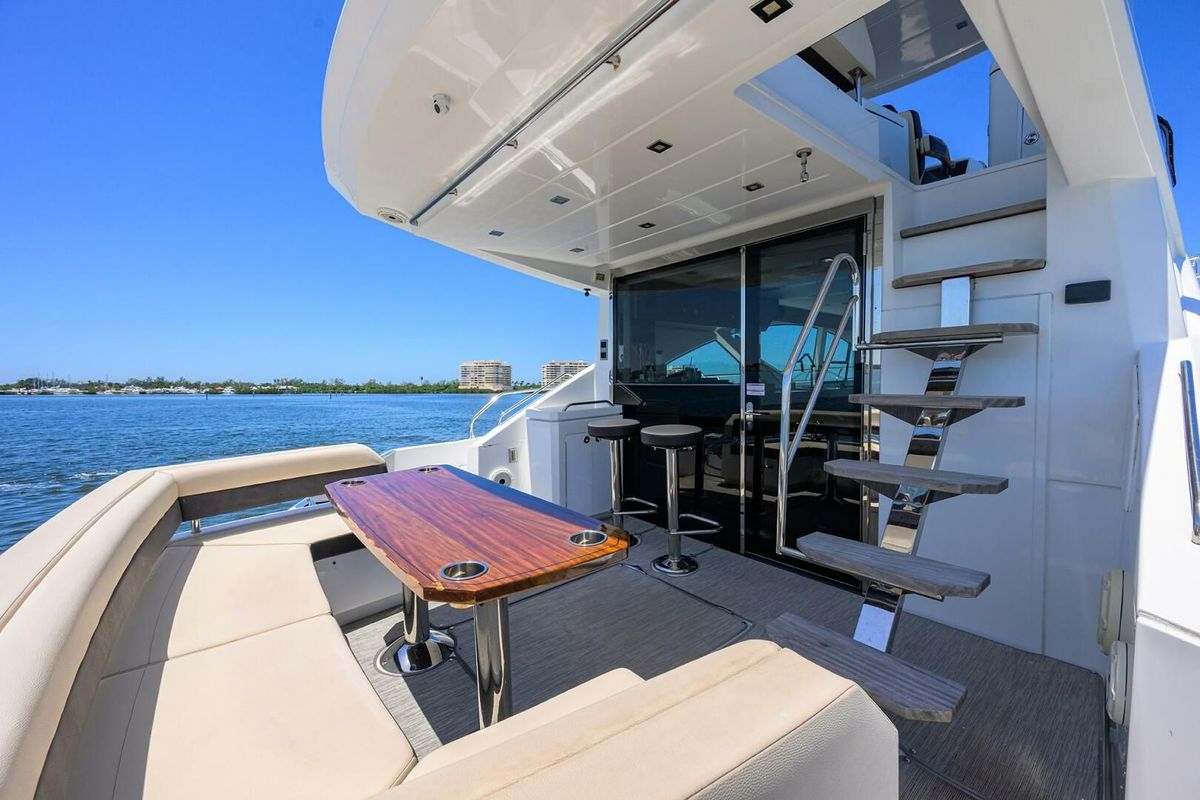 2018 Cruisers 60 