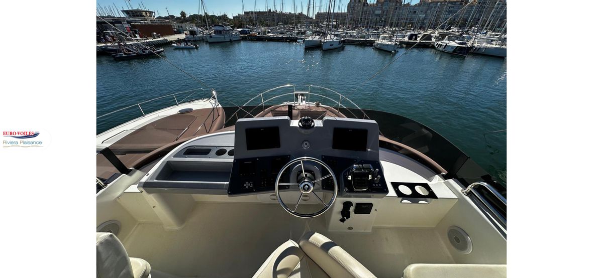 2022 Beneteau 44 