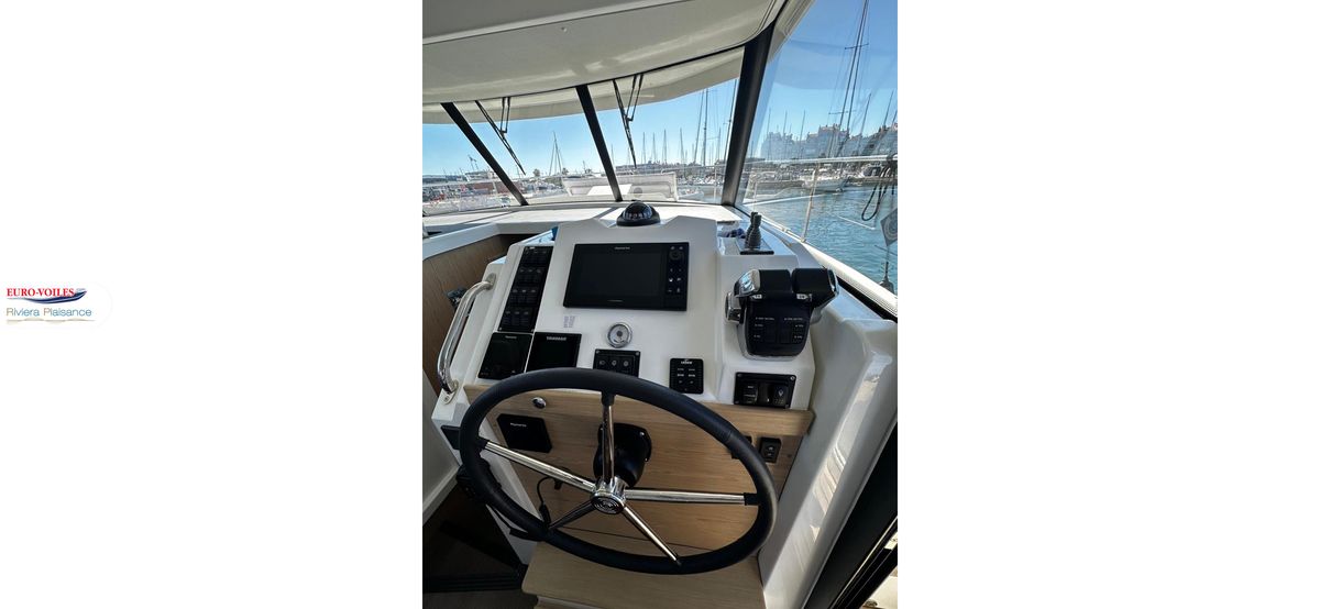 2022 Beneteau 44 