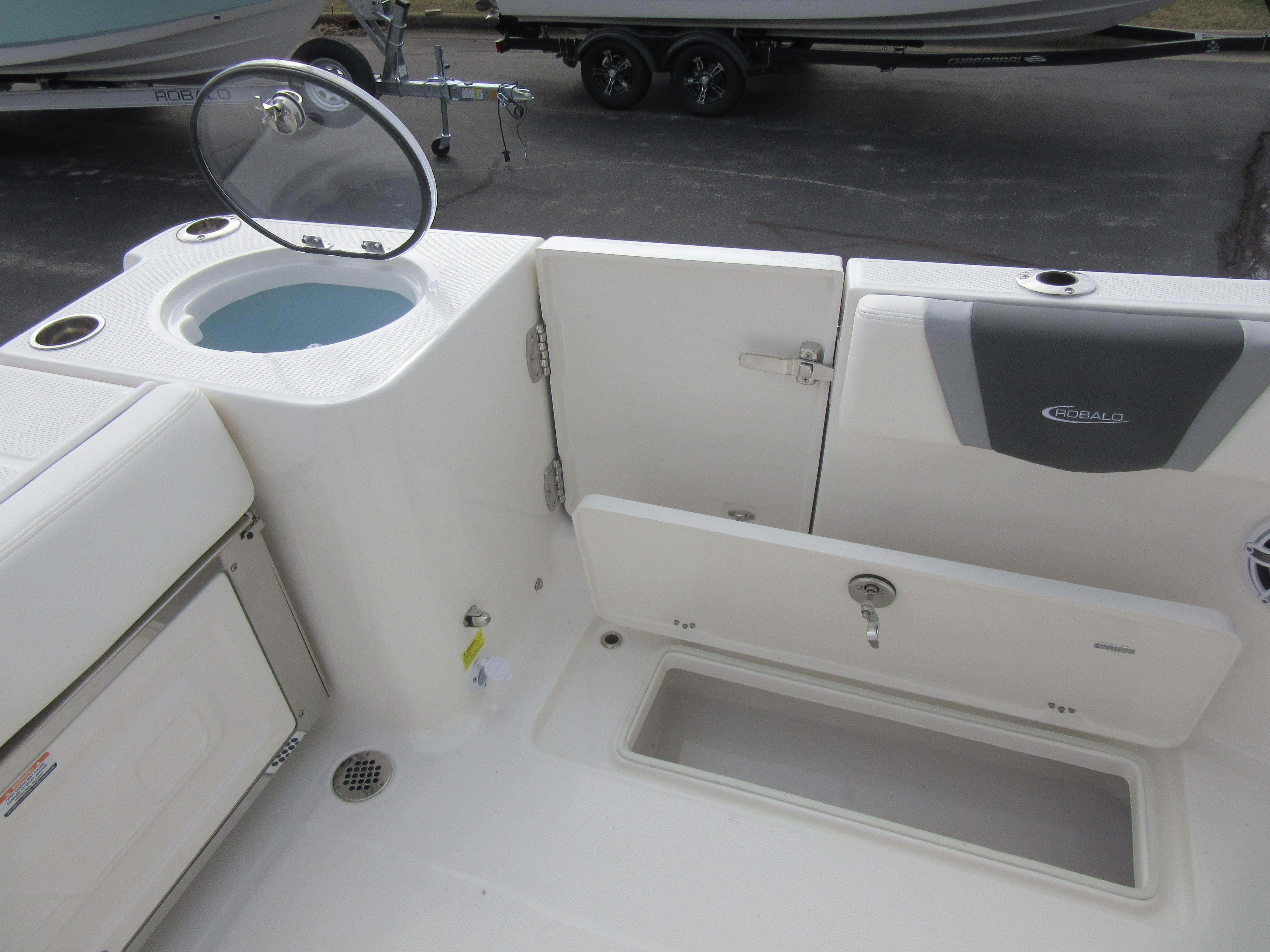2024 Robalo R250 Center Console Center Console for sale - YachtWorld