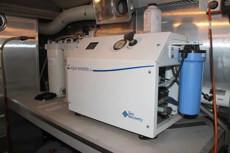 Allegro Yacht Photos Pics Water filtration system in 1999 Horizon 70 Motor Yacht engine room.