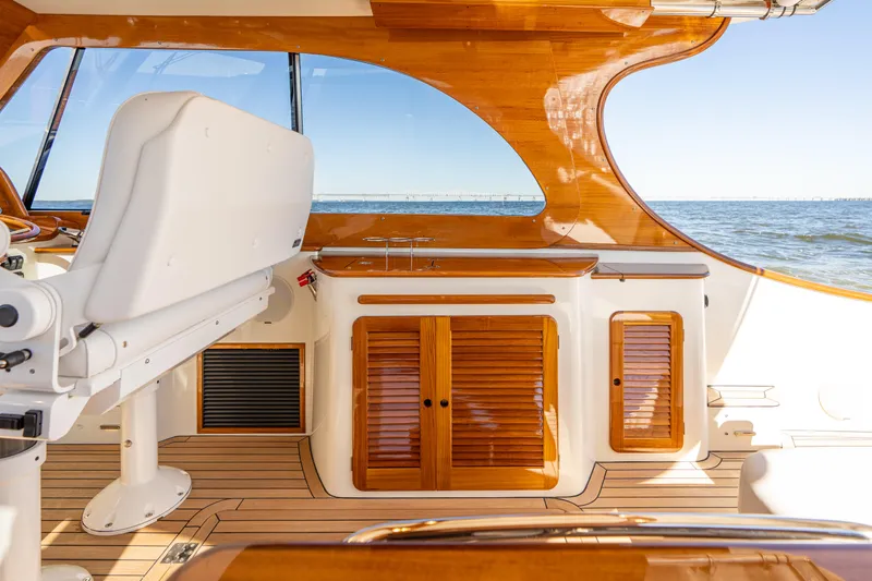 Grateful Miles Yacht Photos Pics 