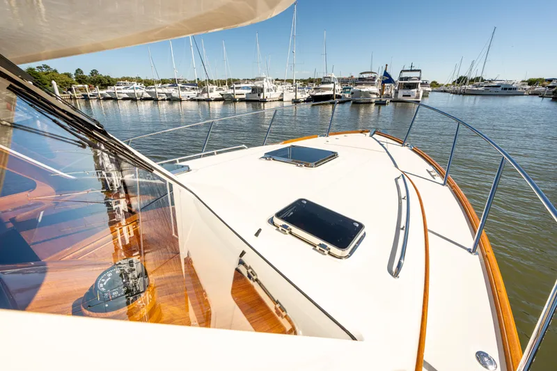 Grateful Miles Yacht Photos Pics 