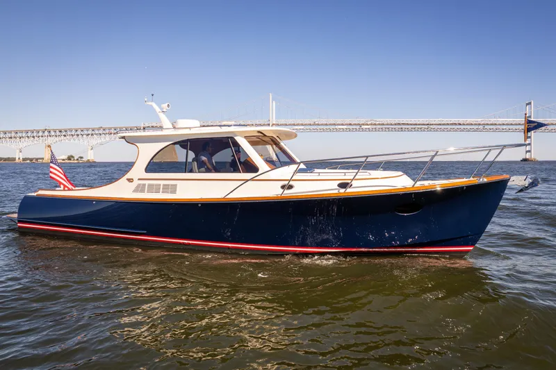 Grateful Miles Yacht Photos Pics 