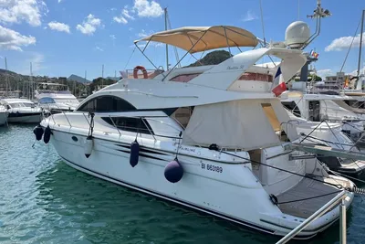 2001 Fairline Phantom 50