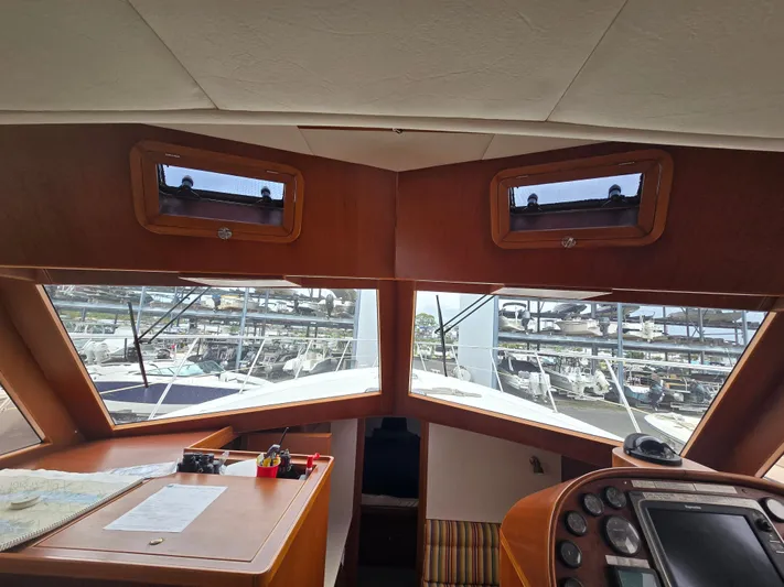  Yacht Photos Pics 2006 ISLAND PILOT 395 CRUISER - Image 21