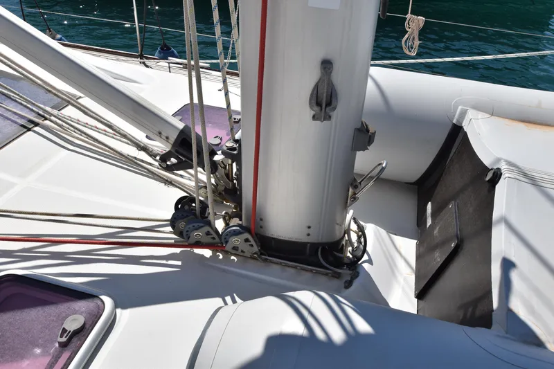 Panope Yacht Photos Pics Deck view of 2009 Beneteau Oceanis 54 sailboat, showing mast and rigging details.