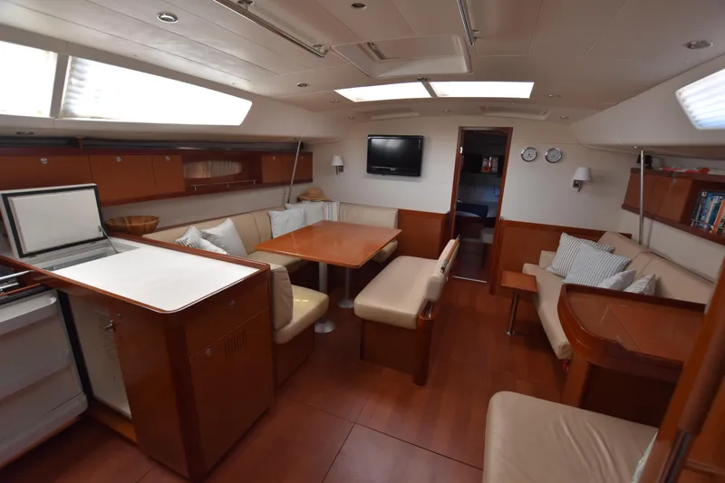 Panope Yacht Photos Pics 