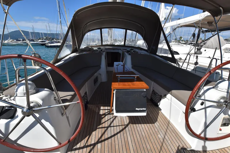 Panope Yacht Photos Pics 