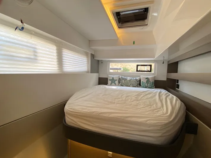 Seagem Yacht Photos Pics 