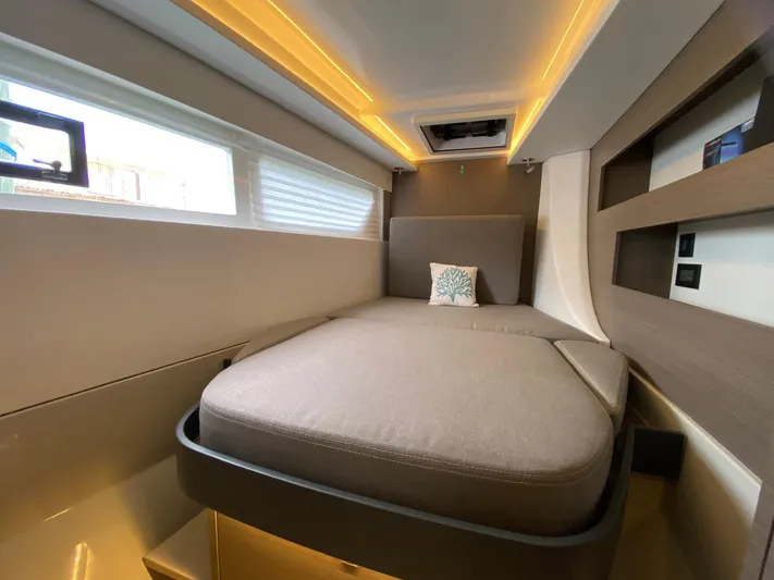 Seagem Yacht Photos Pics 