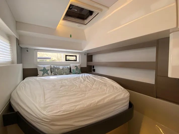 Seagem Yacht Photos Pics 