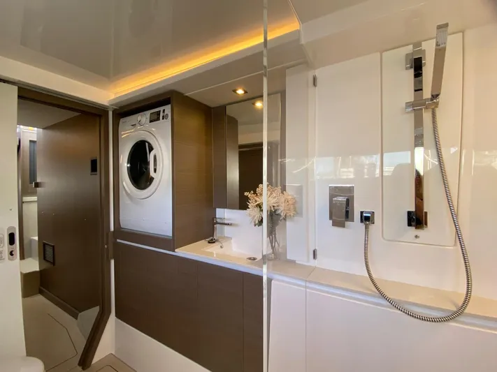 Seagem Yacht Photos Pics 